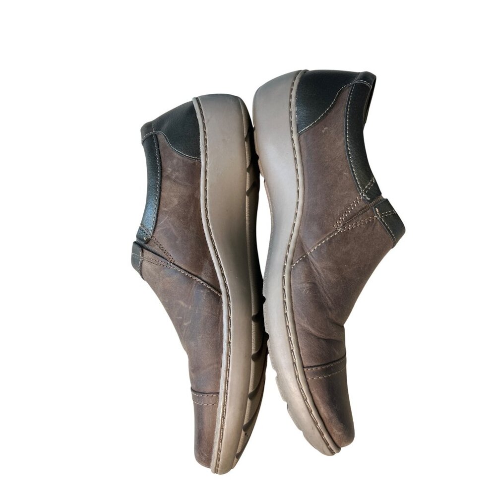 Clarks Brown Leather Slip-On Shoes Women's 9 Side Zip Cushioned Insoles Sneakers - Picture 5 of 16